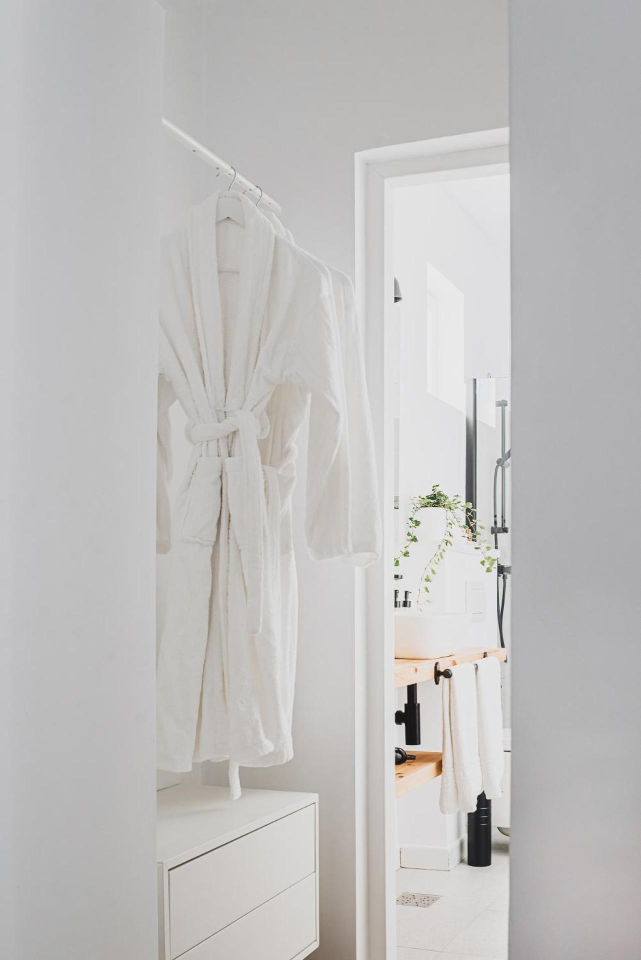 Voya Nordic Apartment-A Luxury Oasis In The Old Town ブラショフ エクステリア 写真
